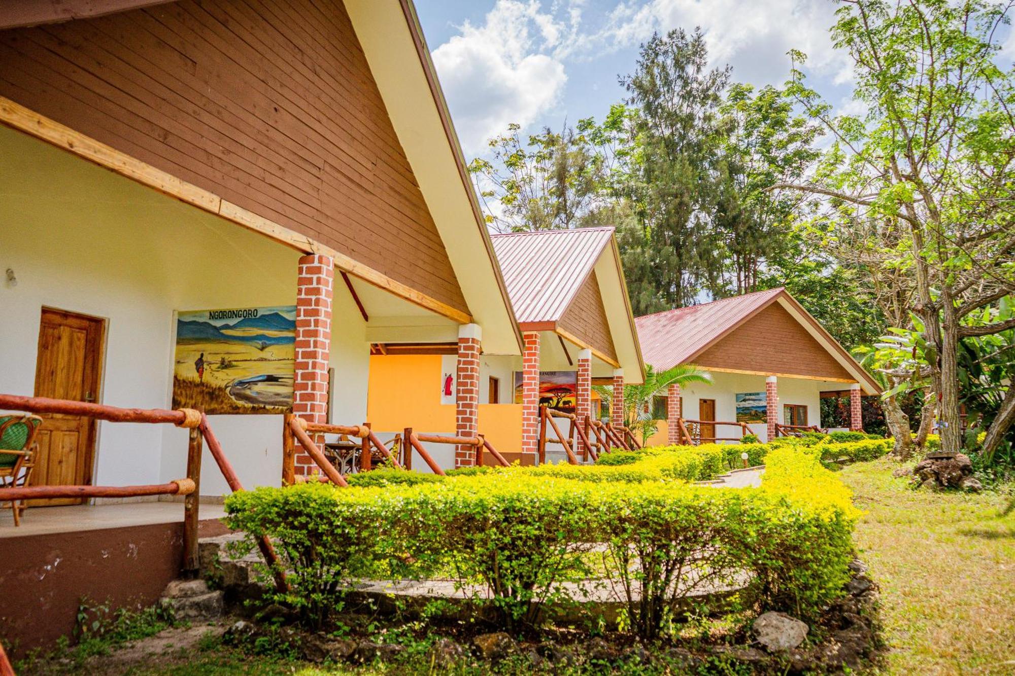 Meru View Lodge Usa River Eksteriør billede